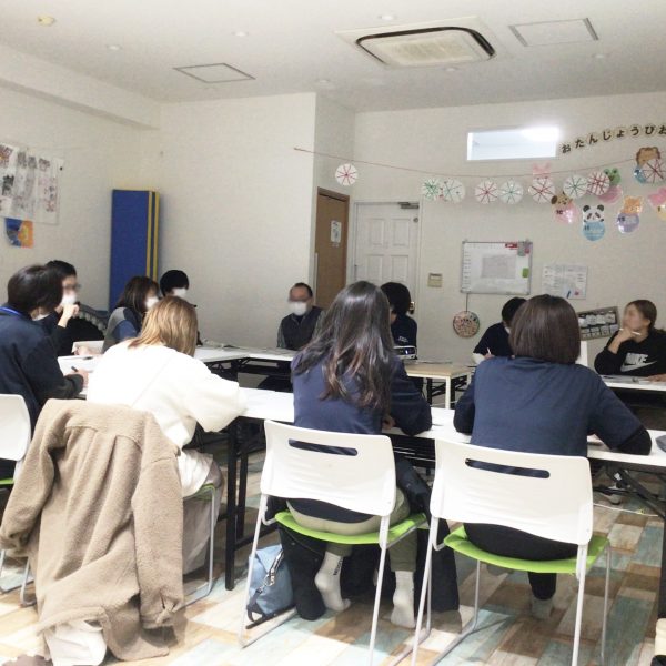 社内研修『身体拘束及び虐待について』